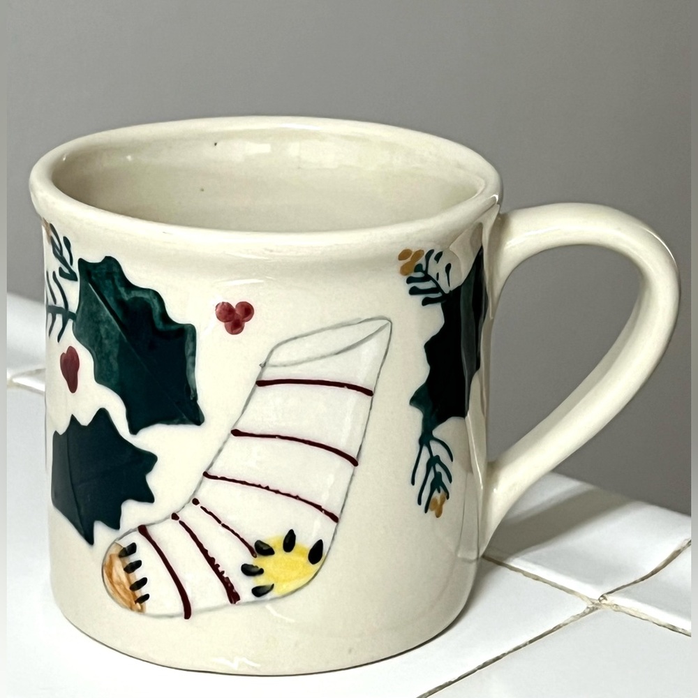 Hartstone Pottery Handpainted Christmas Gingerbread Man Stocking Coffee Mug